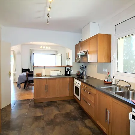 Holiday home Global Immo 8002 Torrinos *