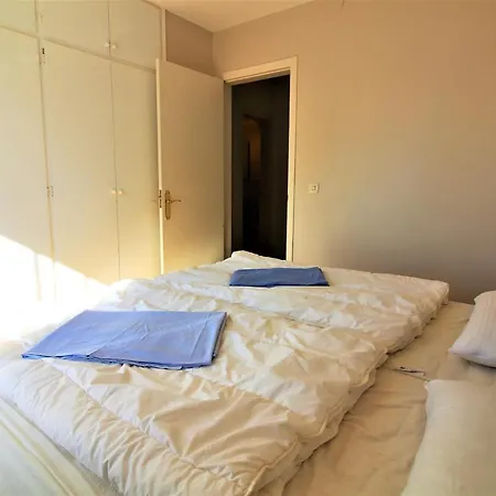 Holiday home Global Immo 8002 Torrinos